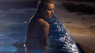 pornstar jessie rogers gives steamy poolside blowjob