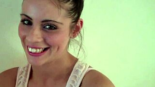 Busty Ashayia's Amateur Cock Sucking Fun