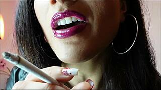 smoke and lipstick while i give joi?
