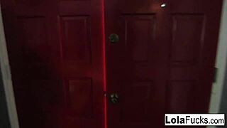 lola foxx masturbates her tight wet pussy
