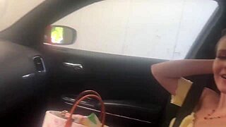 Yo, Natalia Queen sucks dick at the car wash while driving