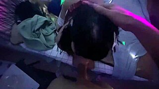 Sex is like a rose in this dirty homemade scene 😏