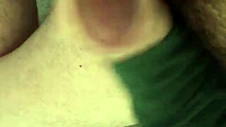 Japanese Amateur Masturbates in Morning Toilet!