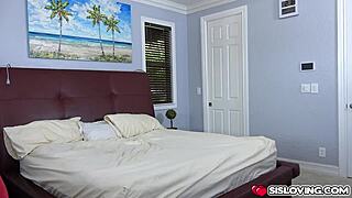 Stepsisters lick tight pussies