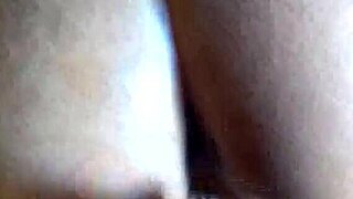 casal de namorados novinhos transando