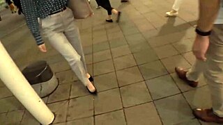 Japanese babe squirts hard in homemade hardcore action with cumshots