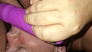 Milf head while she gets off playing with vibrator.