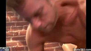 damn, this gay massage turns into awesome hardcore fucking! 💪