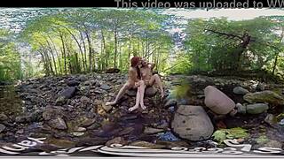 Me and Yanks gals Ana Molly, Belle, havin’ lesbian fun outside, oops, forgot the words!