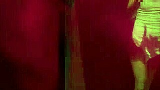 Novinha No Swing De Plug E Dei Minha Bucetinha