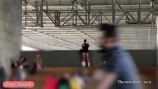 I spied Jeny Smith flashing her bubble butt in public