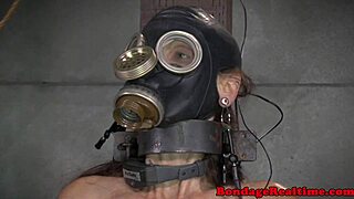 אמה הייז, קבלי ספנקינג קשוח בקשירה!