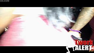 Twerkar rumpa på klubben, ser du?