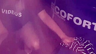 Paty Bumbum breaks cell phone