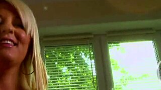 Покажи это видео жене - может повезёт как Антинии!