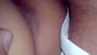 Cogiéndome a mi vecina 😏