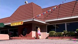 Hypnotized Blonde Sucks Big Cock At Glory Hole Intensely