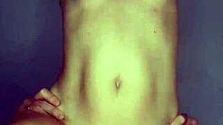 von hinten gefickt zum squirten