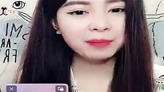 Beautiful Bunny Performs Live Show Revealing Full Face While Conversing