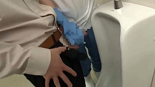 Japonya Temizlikçi Sıcak Aksiyonda Yakalandı