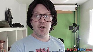 Busty Newbie Sucks Nerd's Dick?