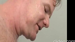 Hey, the old cuck gets a facial! 😂