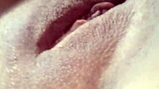 i'm addicted to touching myself every single day, can't stop even if i try, it's my guilty little secret