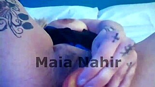 Me Masturbo Con Dos Consoladores!