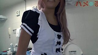 An kocha enjoys her sex hobby in group