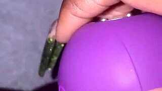 i’m obsessed with playing with my rose vibrator on my ebony curves.