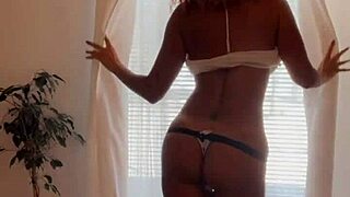 yenniferpink striptease for my fans, undressing slowly, showing big tits, boobs, big ass, ripping clothes