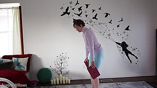 lesson 325 on shaved pussy and big ass