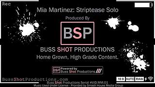 mia martinez solo striptease preview
