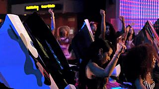 brazilian girls eating novinhas in casual chat