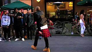 brazilian girls eating novinhas in casual chat