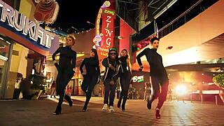 brazilian girls eating novinhas in casual chat