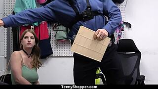 Thief Octavia Red caught with Reno's cock