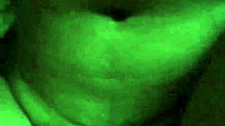 18Yo Teen GF Gets Creampie!