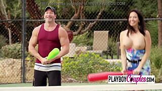 swingers mix and mingle at tennis courts with blowjobs