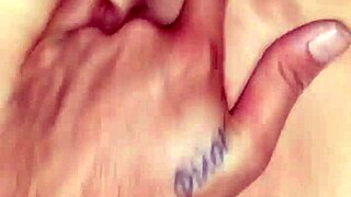 First extreme squirting orgasm 😳