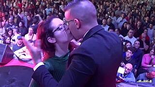 seks romantis di depan umum di spain dengan tetek besar alami zenda. ada apa sih?