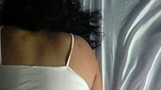 putita gritona enjoys anal with swingers