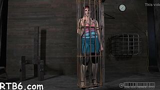 Hot slave feels delight in blowjob