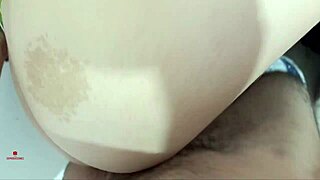 I fuck my stepsister while she does laundry part 2 😏