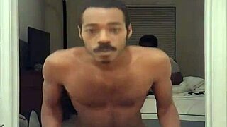 Mature woman at thigh calf bar with roommate.