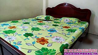 vietnamese babe rides taxi driver for free fare