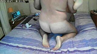 Alamak, lelaki di Genova tahu cara nikmati anal mentah!