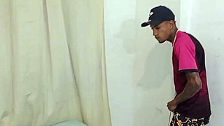 Latina Teen in Amateur 3some Can’t Last 5 Minutes Before Climax