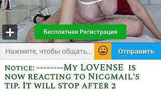 Blonde milf masturbates sexily on webcam intensely