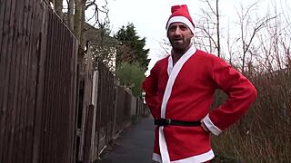 pascalssubsluts - phat ass saskia squirts destroyed by dom